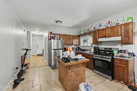 81 N Allen Street Albany NY 12203