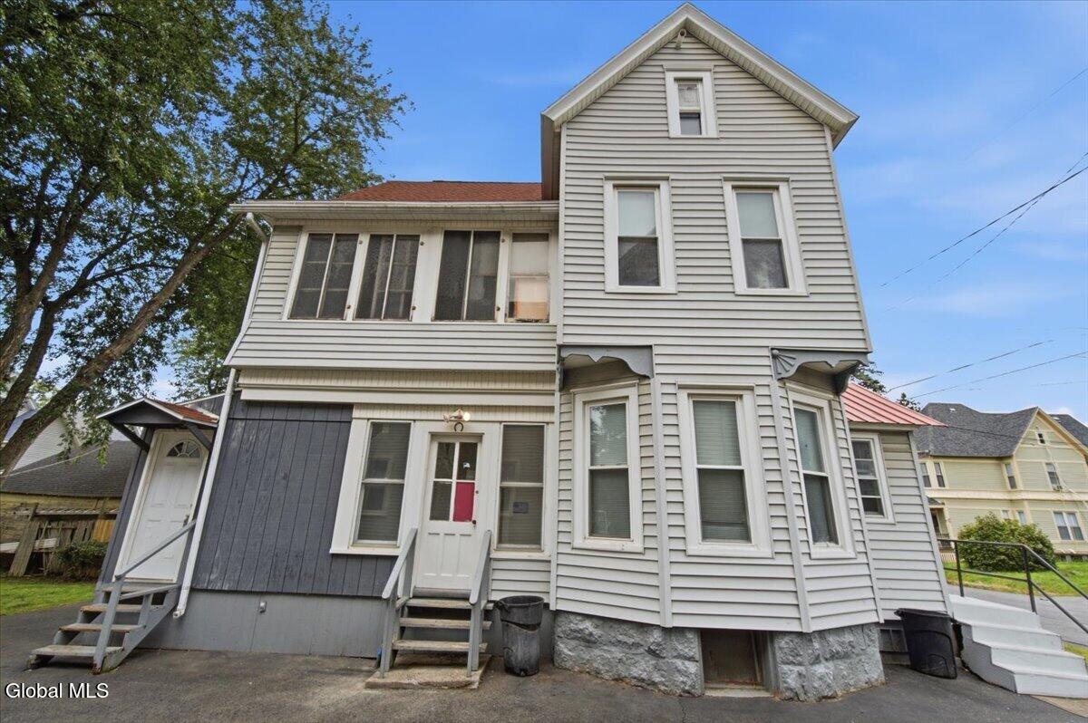 48 Storrie Street Amsterdam NY 12010