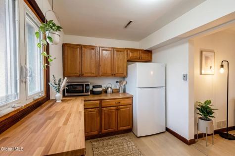 31 Riverside Avenue Rensselaer NY 12144