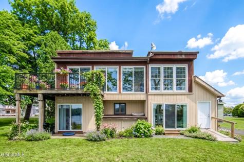 31 Riverside Avenue Rensselaer NY 12144