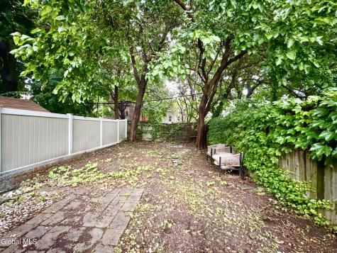377 Hamilton Street Albany NY 12210