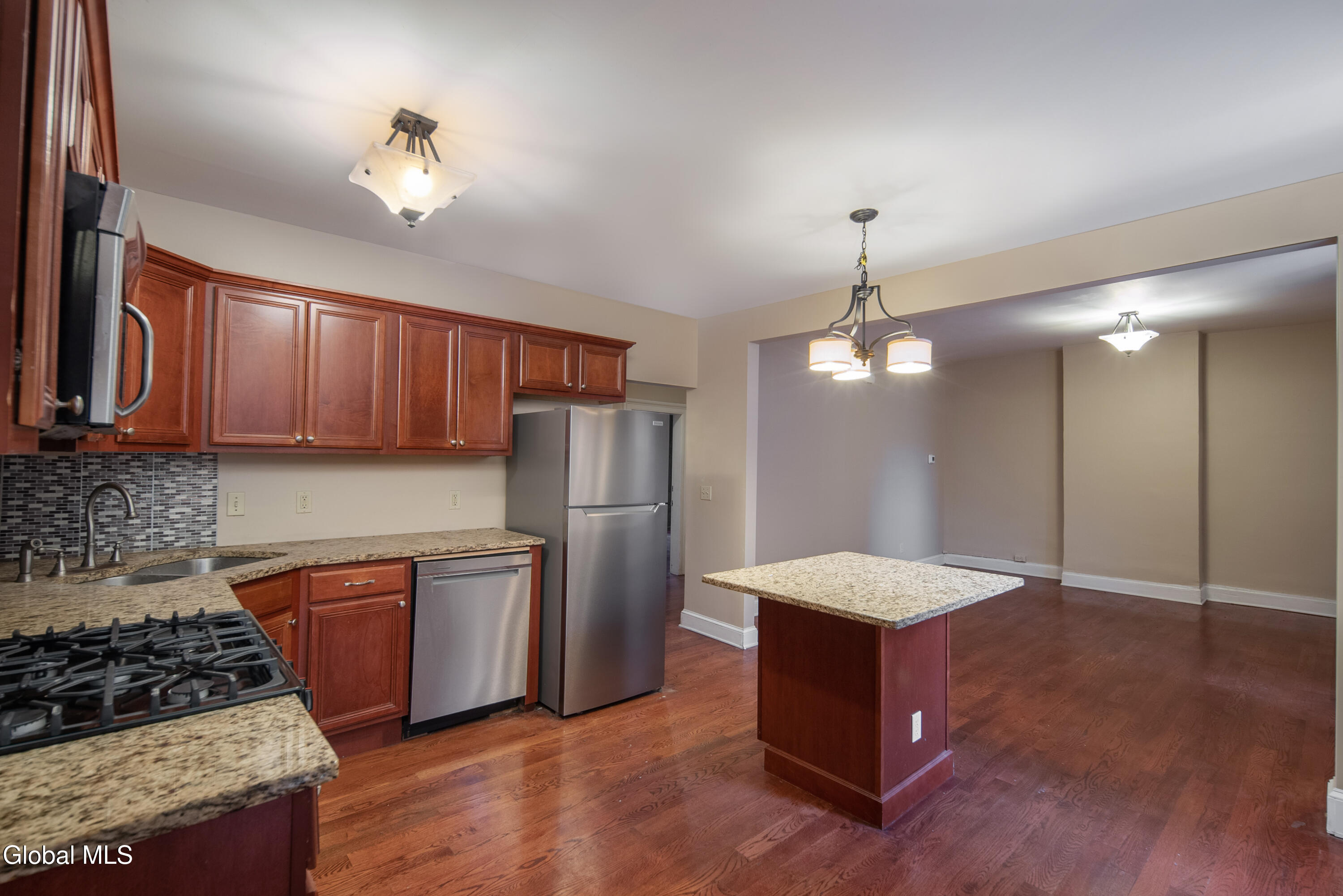 347 Hudson Avenue Albany NY 12210