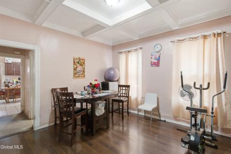 825 Lincoln Avenue Schenectady NY 12307