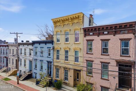 52 Park Avenue Albany NY 12202
