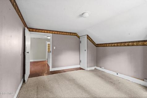 271 Brandle Road Altamont NY 12009