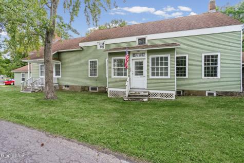 271 Brandle Road Altamont NY 12009