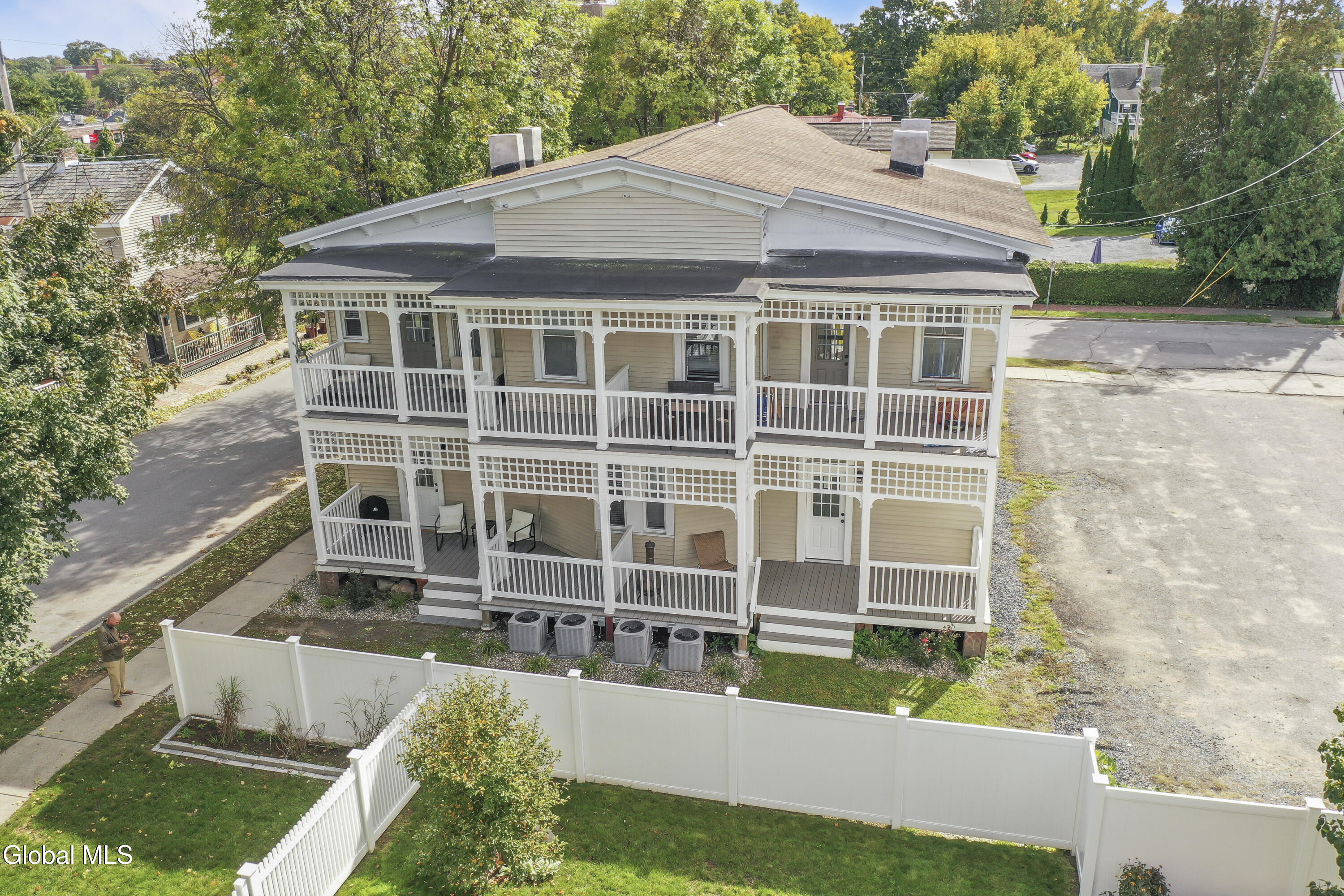 1 Oak Street Saratoga Springs NY 12866