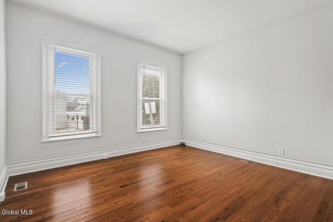 1 Oak Street Saratoga Springs NY 12866