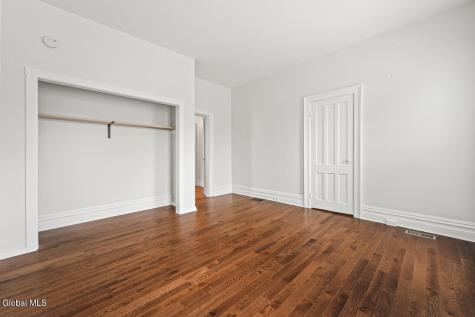 1 Oak Street Saratoga Springs NY 12866