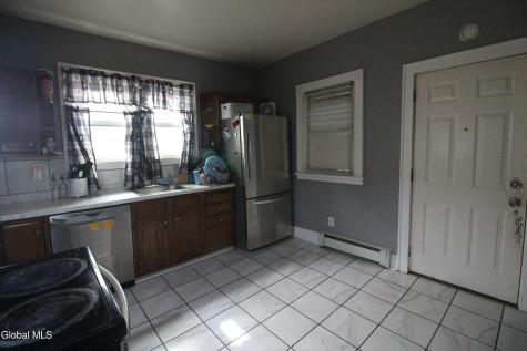 1906 Campbell Avenue Schenectady NY 12306
