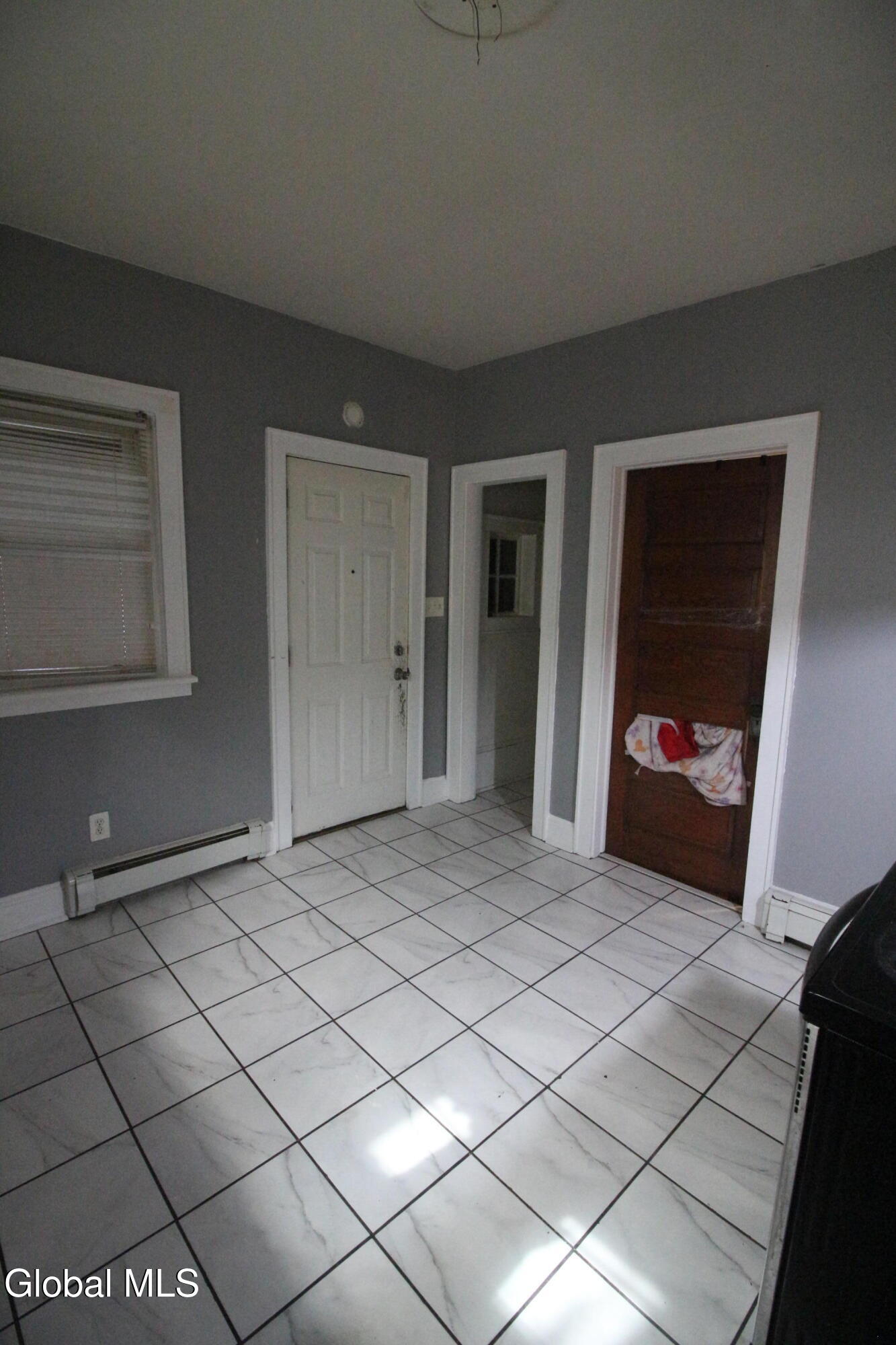 1906 Campbell Avenue Schenectady NY 12306