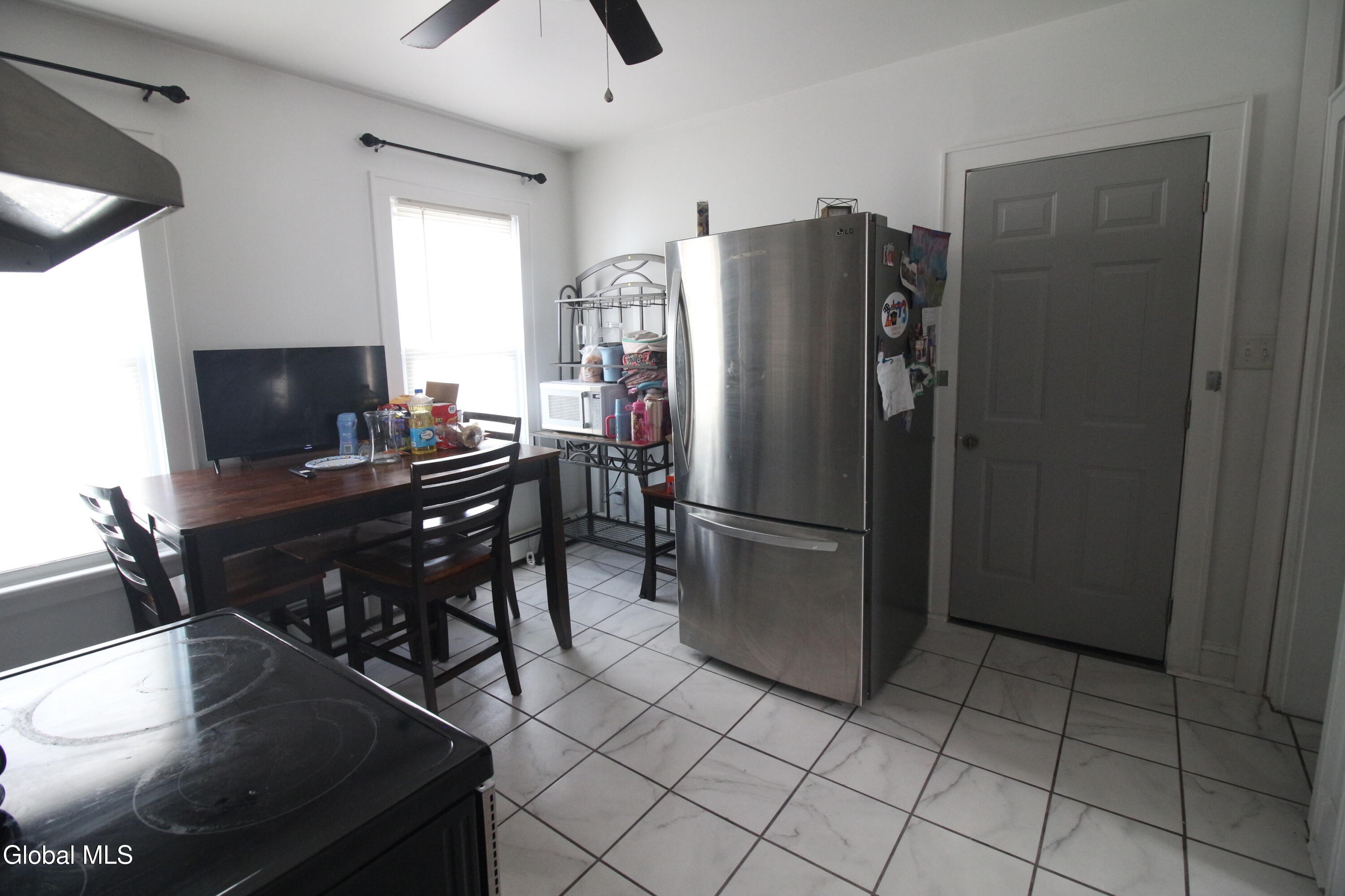 1906 Campbell Avenue Schenectady NY 12306