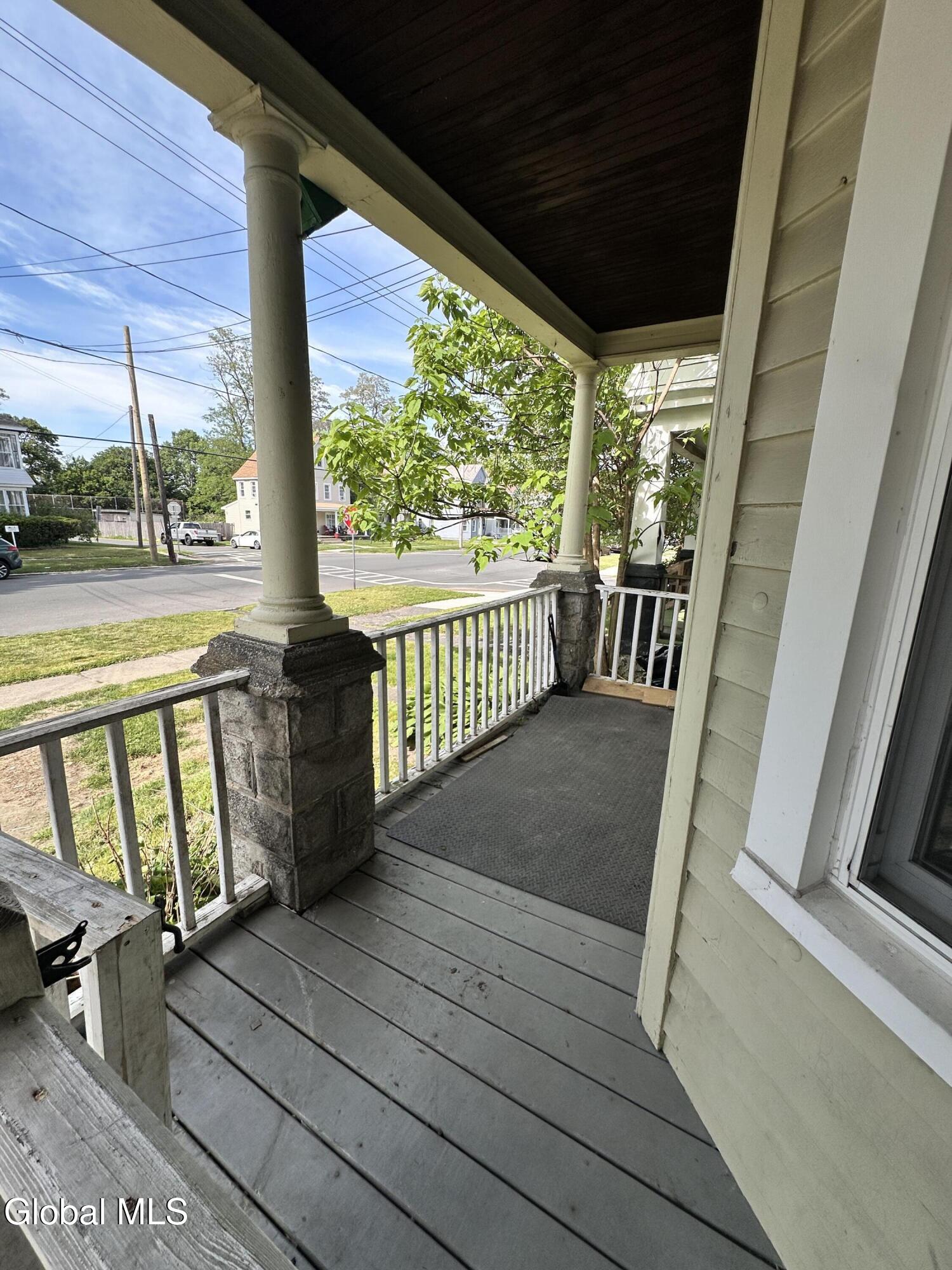 1906 Campbell Avenue Schenectady NY 12306