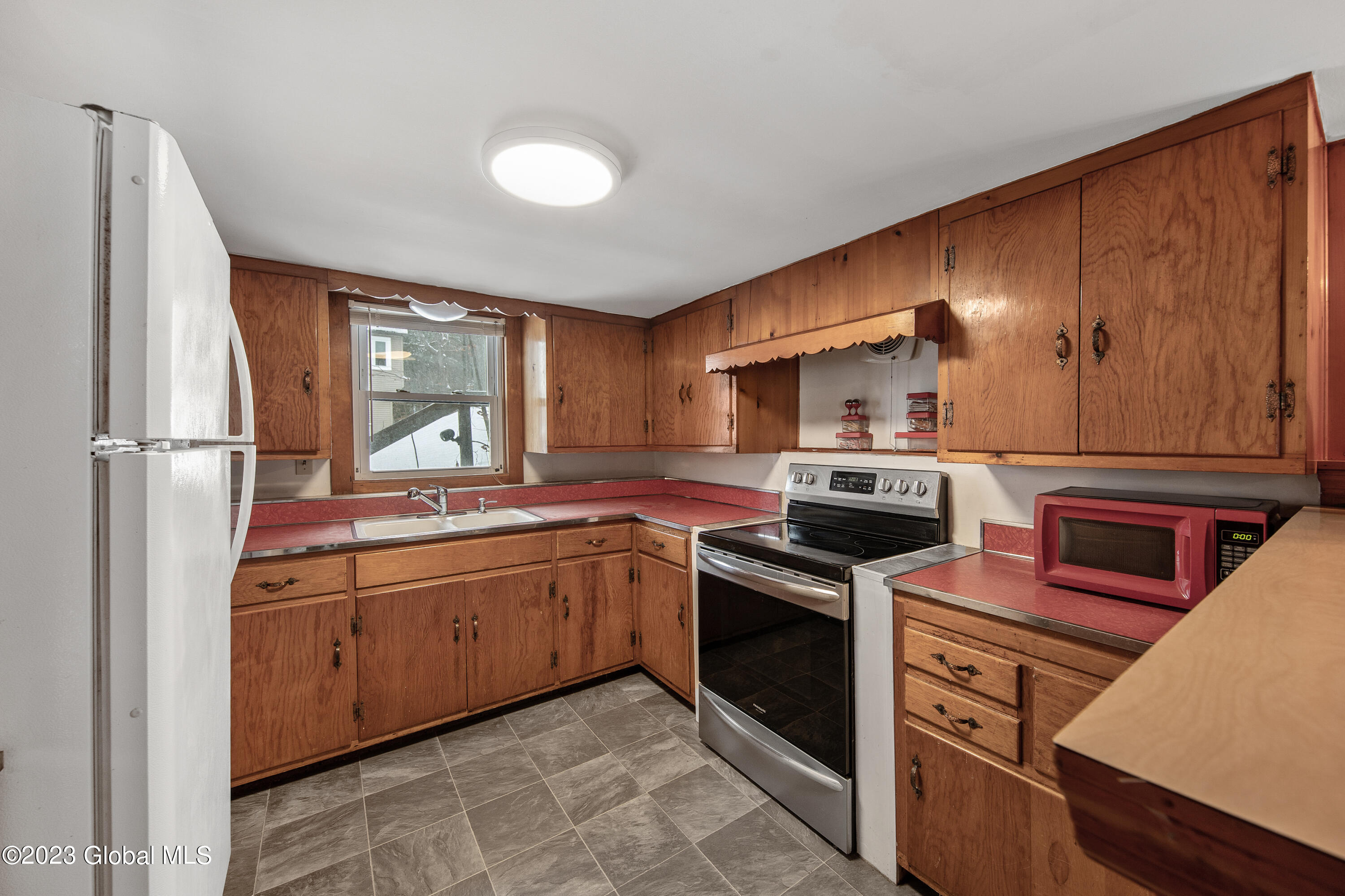 774 Nys Route 9p Saratoga Springs NY 12866