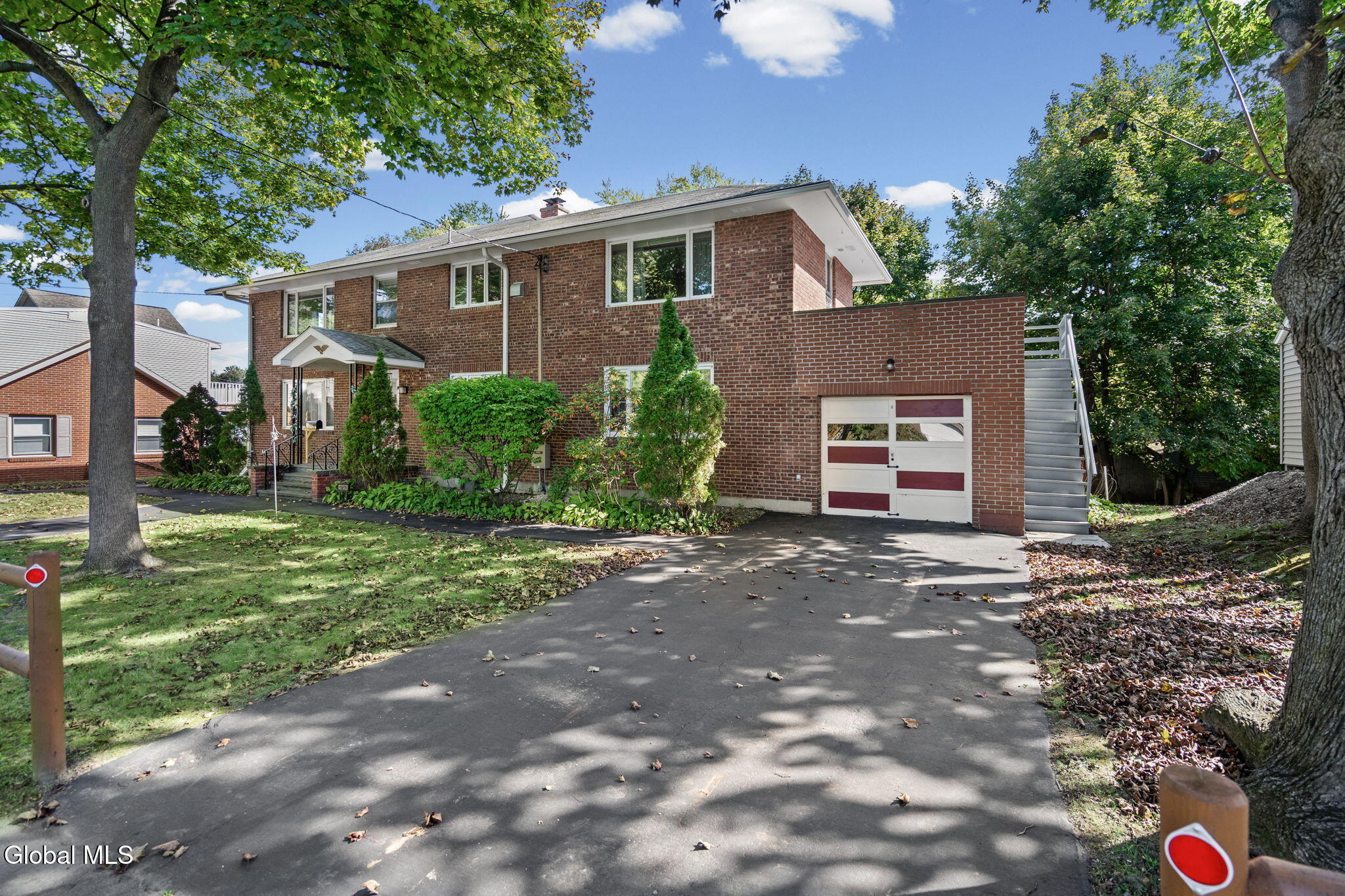 10 Pine Street Albany NY 12203