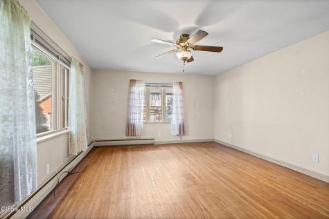 10 Pine Street Albany NY 12203