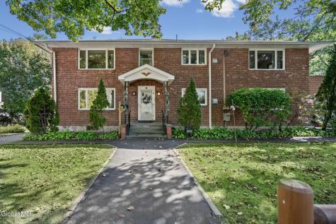 10 Pine Street Albany NY 12203