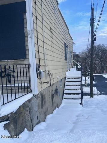 1002 Davis Terrace Schenectady NY 12303