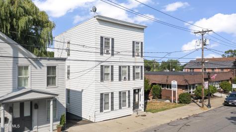 823 Warren Street Hudson NY 12534