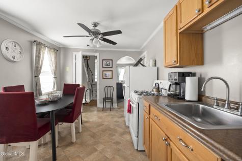 823 Warren Street Hudson NY 12534