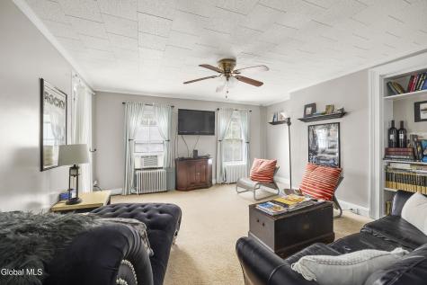 823 Warren Street Hudson NY 12534