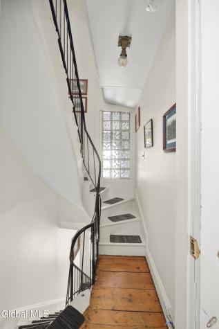 823 Warren Street Hudson NY 12534