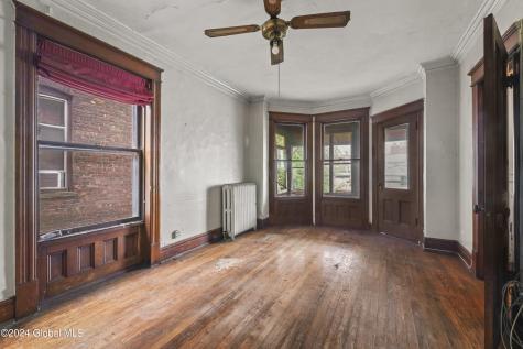 552 Madison Avenue Albany NY 12208