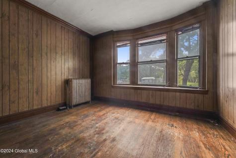 552 Madison Avenue Albany NY 12208