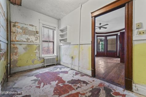 552 Madison Avenue Albany NY 12208