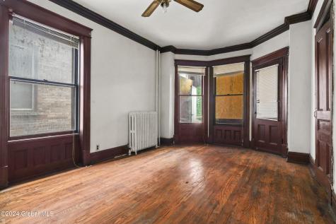 552 Madison Avenue Albany NY 12208