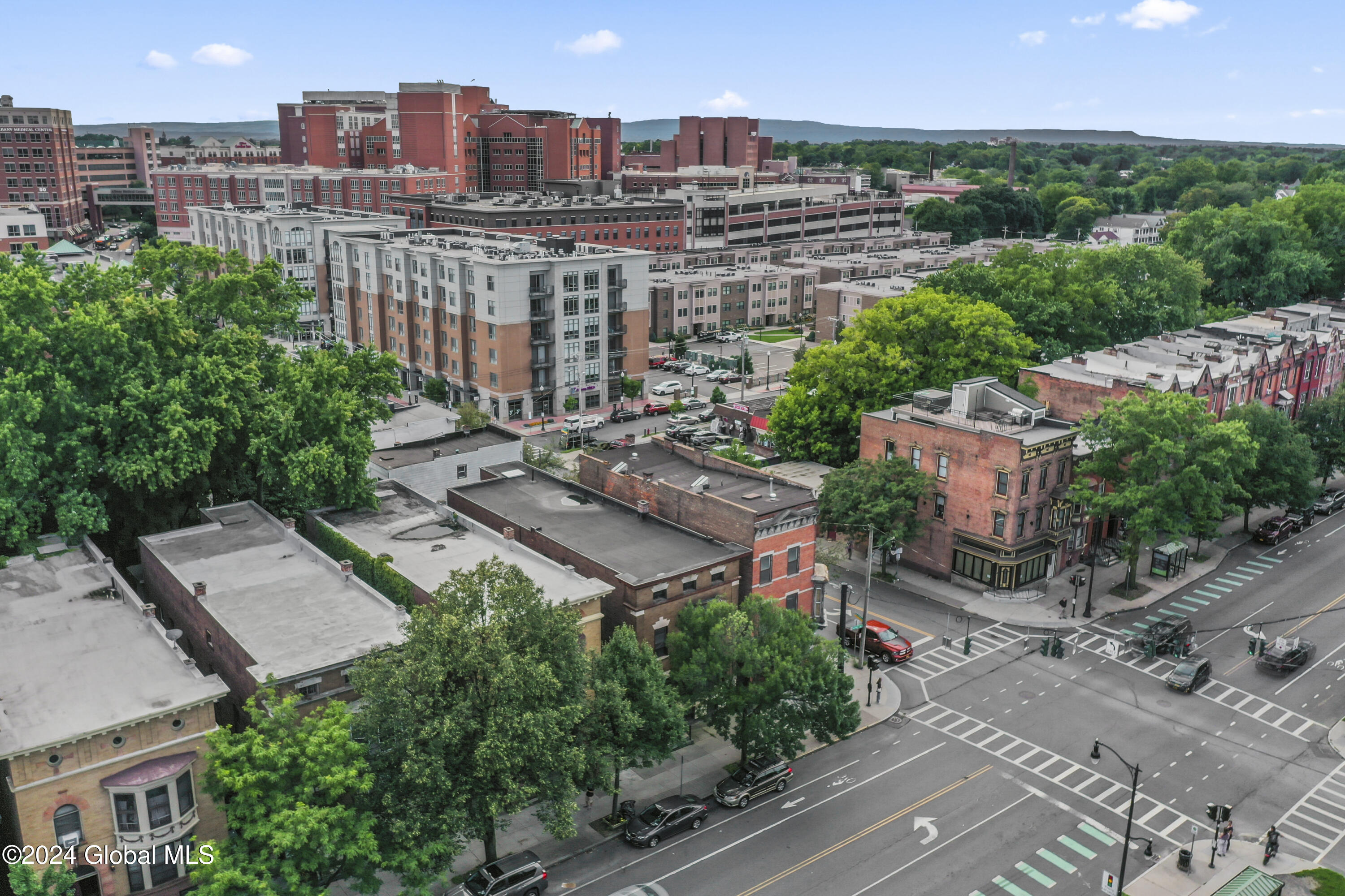 552 Madison Avenue Albany NY 12208