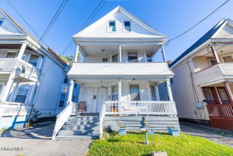 34 Robinson Street Schenectady NY 12304