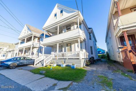 34 Robinson Street Schenectady NY 12304