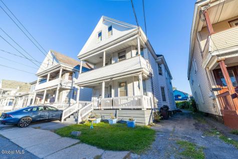 34 Robinson Street Schenectady NY 12304