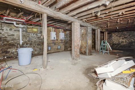 223-225 Vrooman Avenue Amsterdam NY 12010