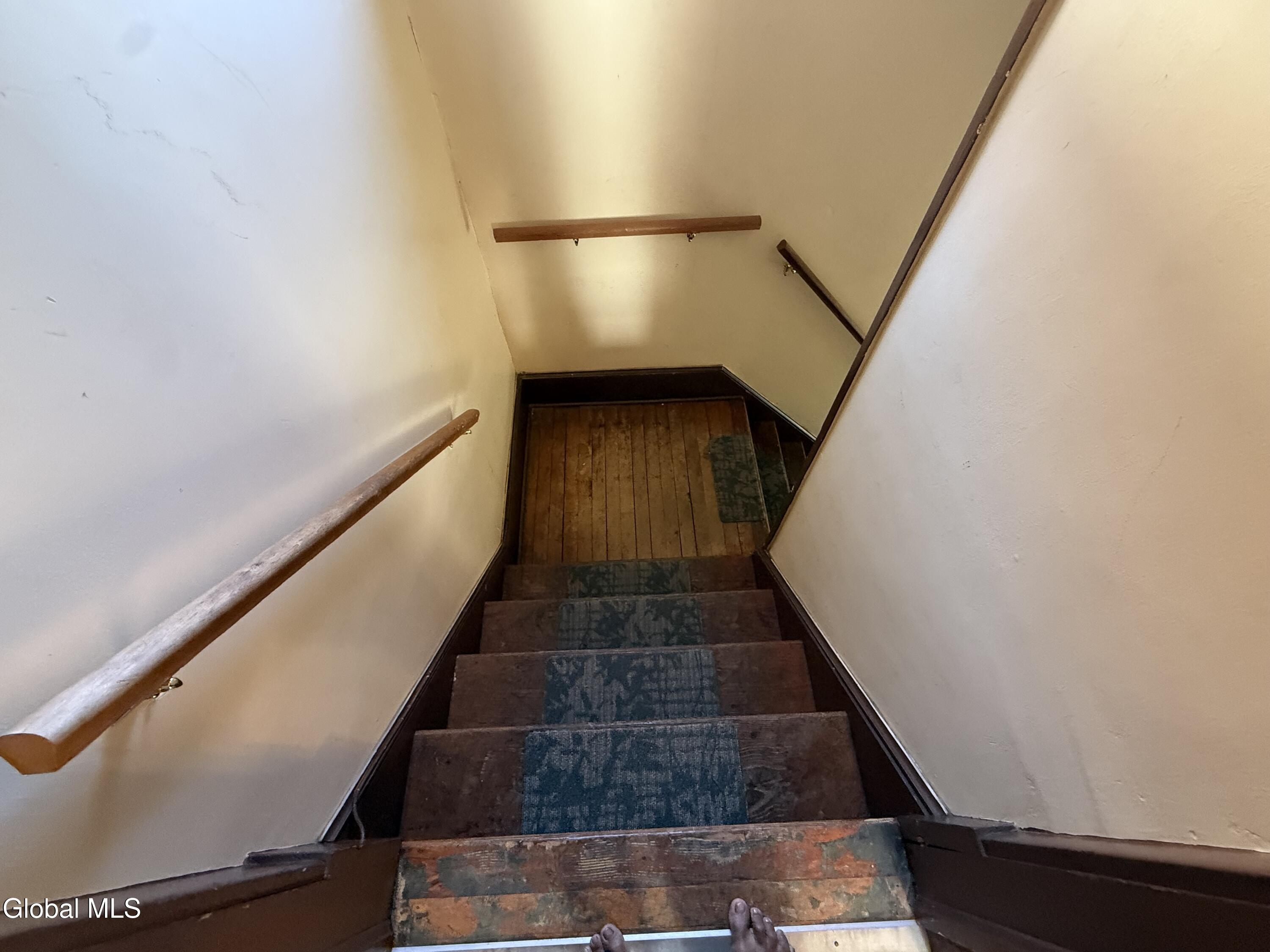 19 Newman Street Gloversville NY 12078