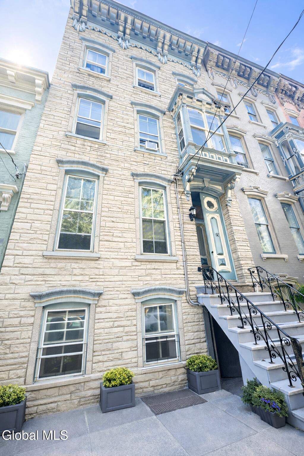 324 Hudson Avenue Albany NY 12210
