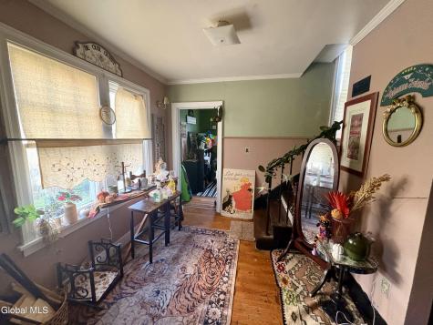 142 2nd Avenue Gloversville NY 12078