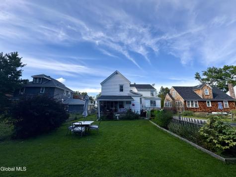142 2nd Avenue Gloversville NY 12078