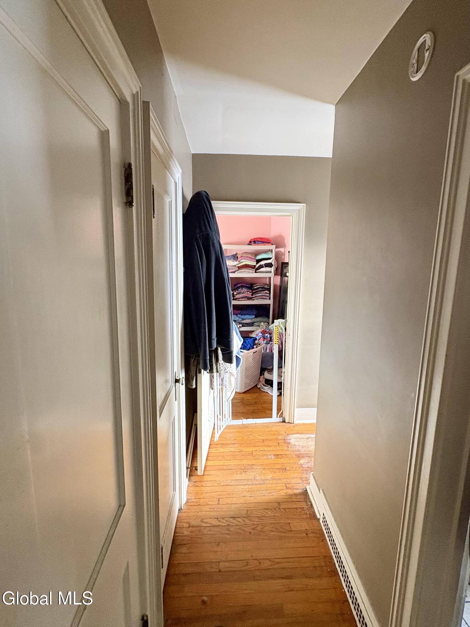 142 2nd Avenue Gloversville NY 12078