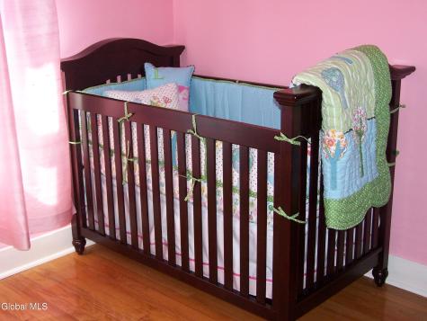142 2nd Avenue Gloversville NY 12078