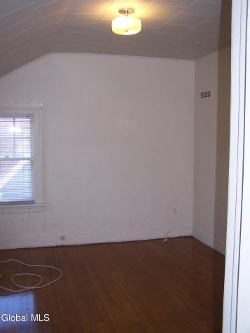 142 2nd Avenue Gloversville NY 12078