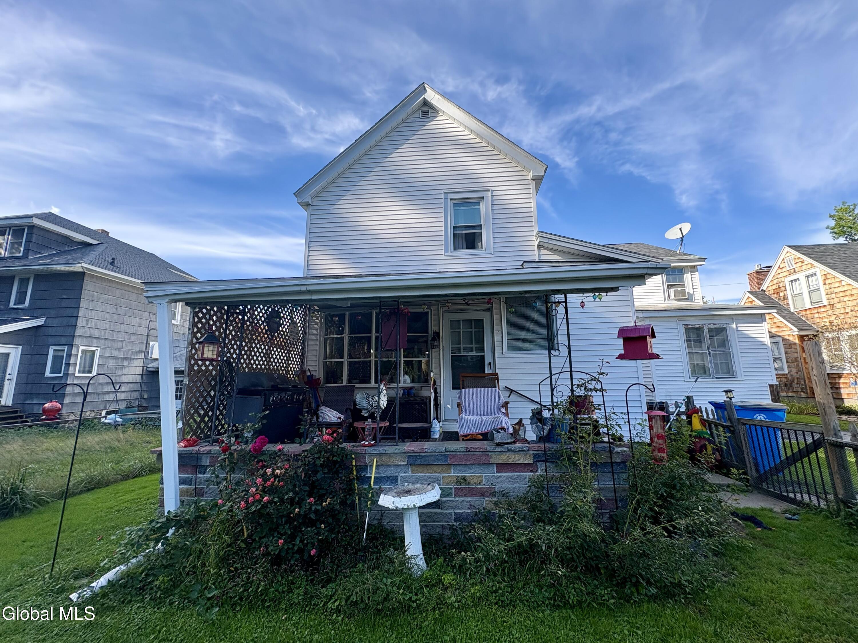 142 2nd Avenue Gloversville NY 12078