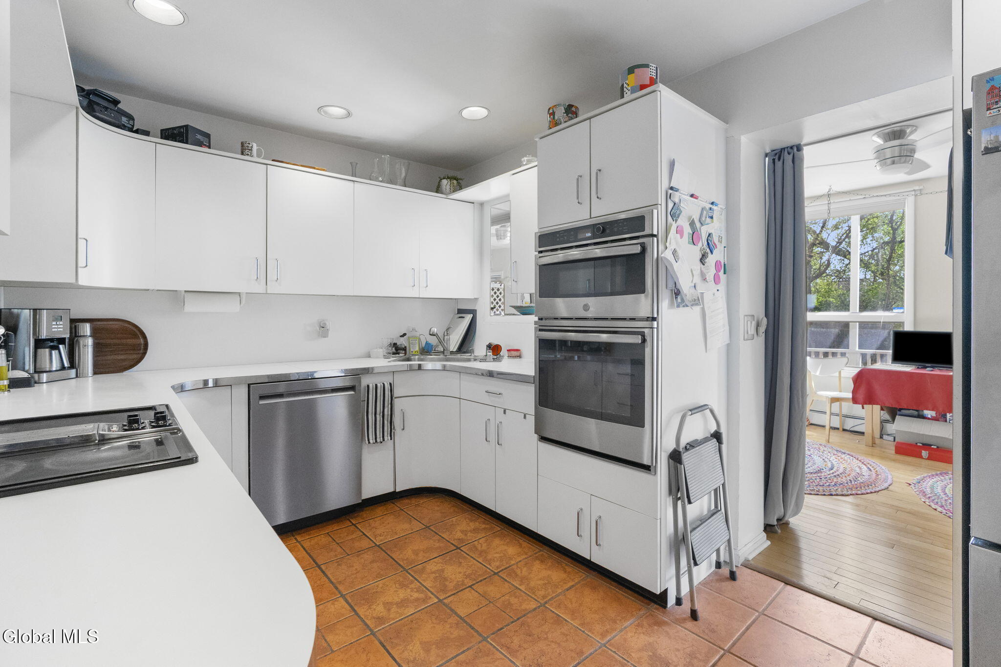 64 Elm Street Albany NY 12203