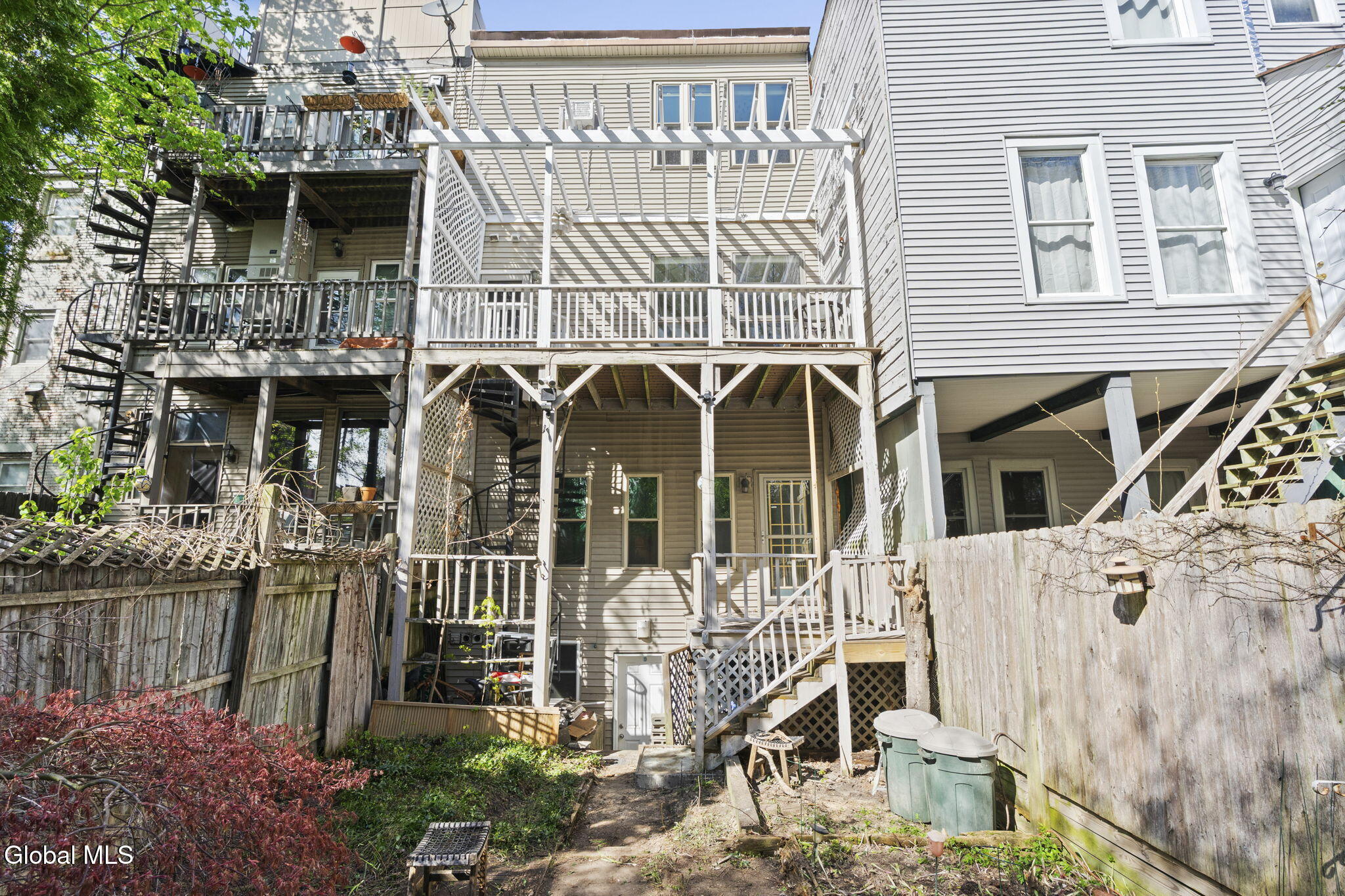 64 Elm Street Albany NY 12203