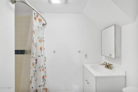 64 Elm Street Albany NY 12203