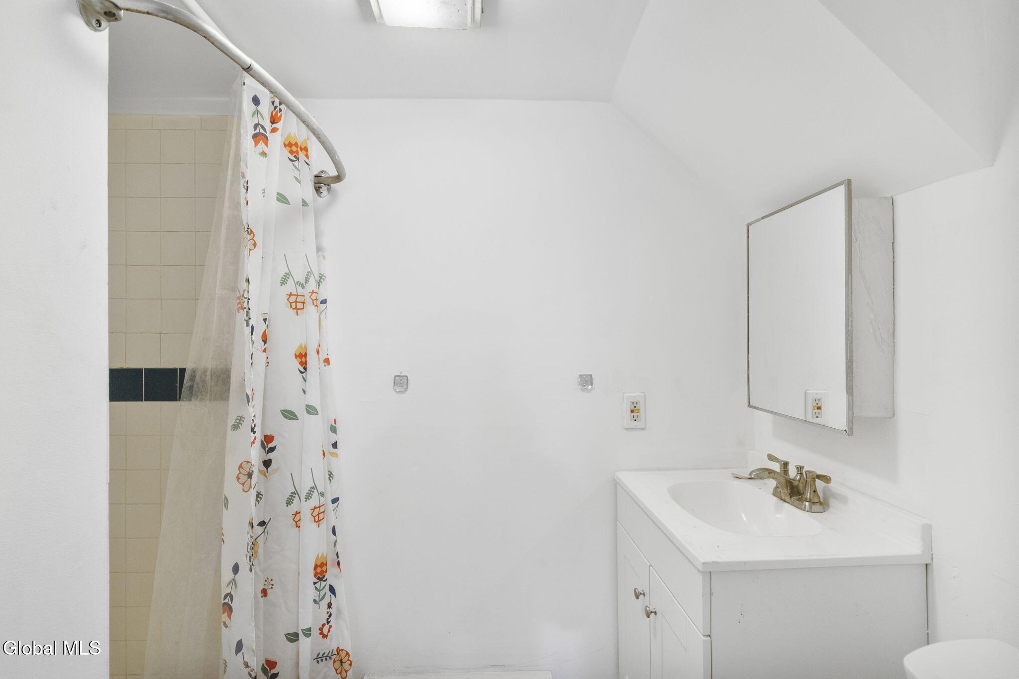 64 Elm Street Albany NY 12203