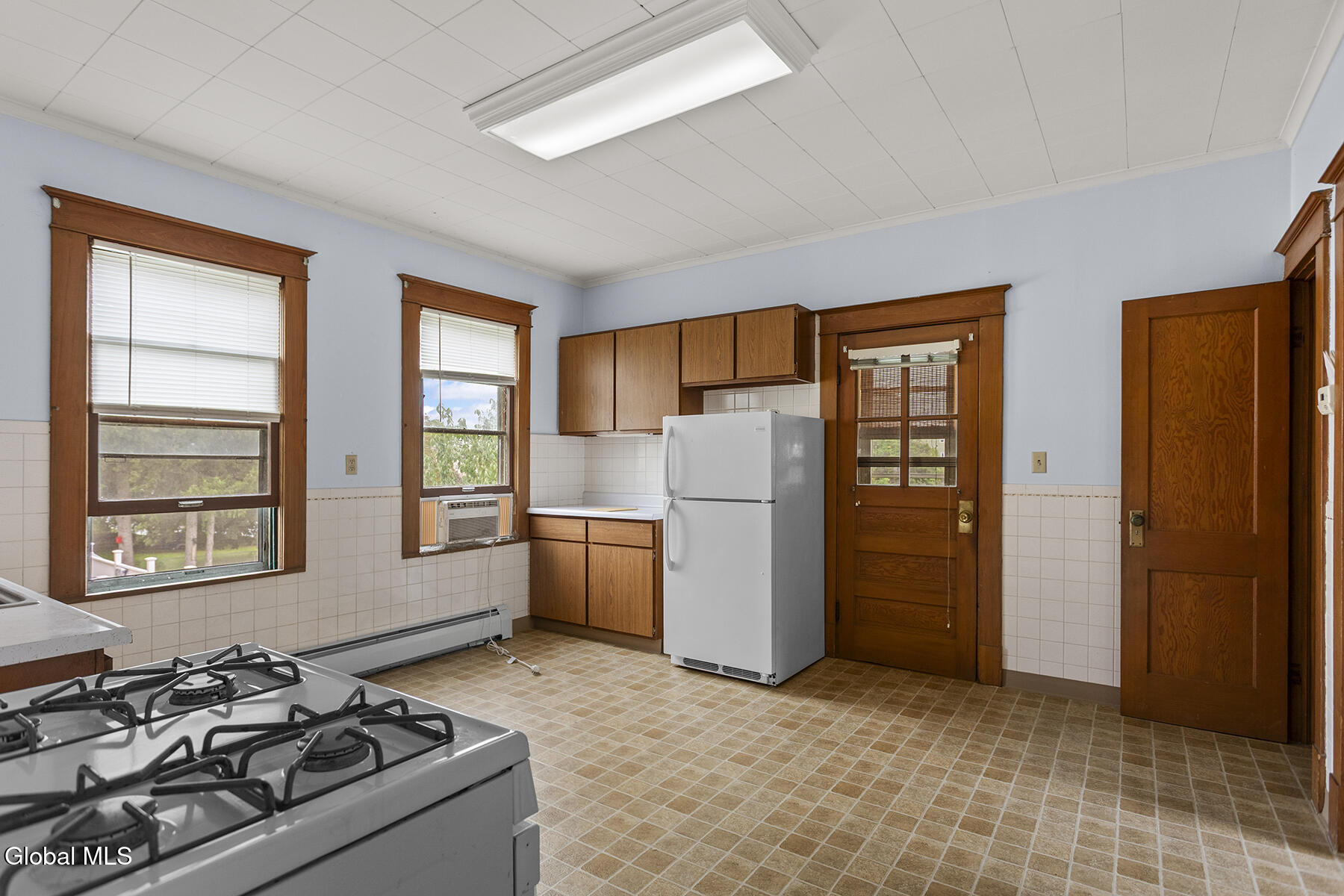 36 Kosciusko Avenue Cohoes NY 12047