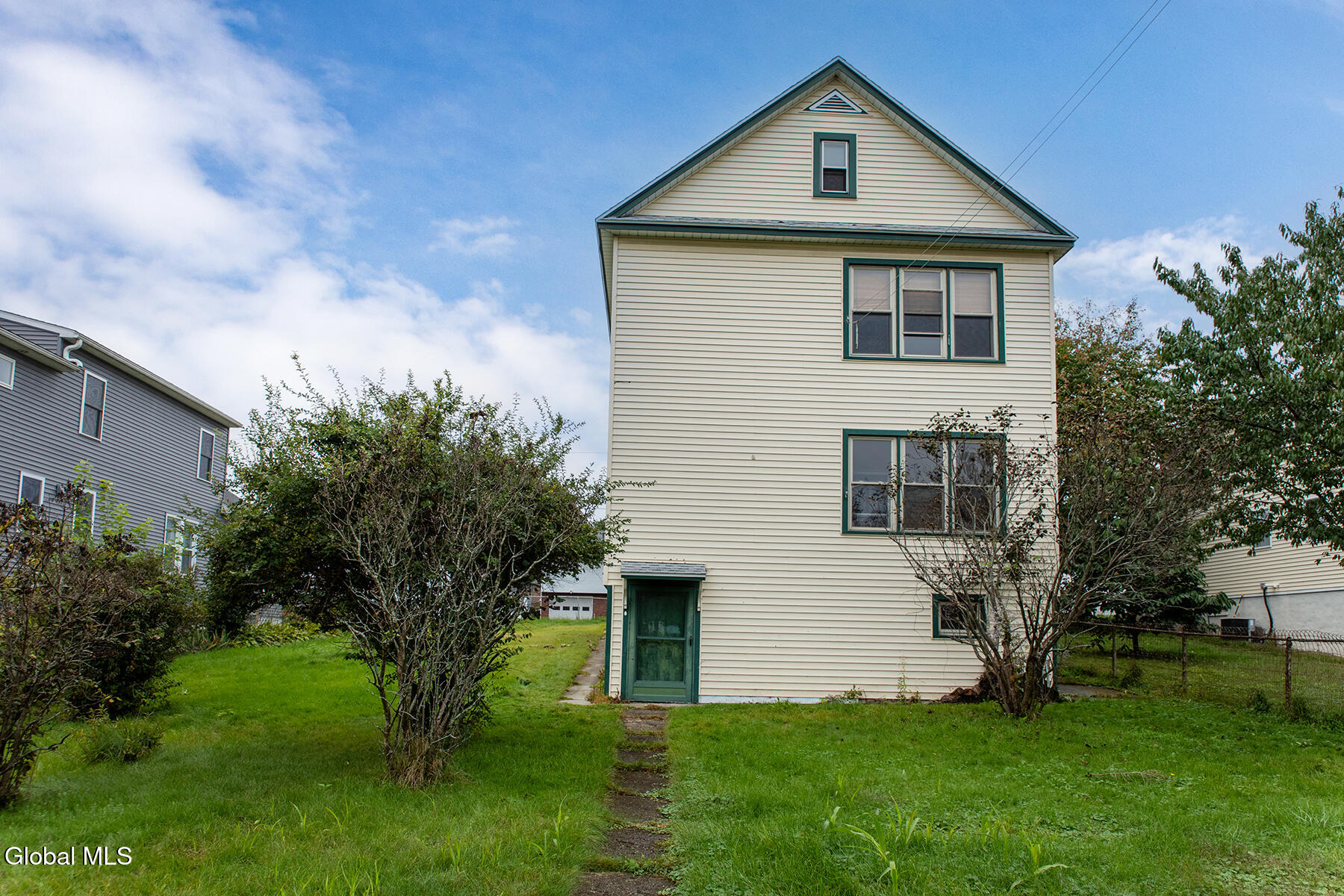 36 Kosciusko Avenue Cohoes NY 12047