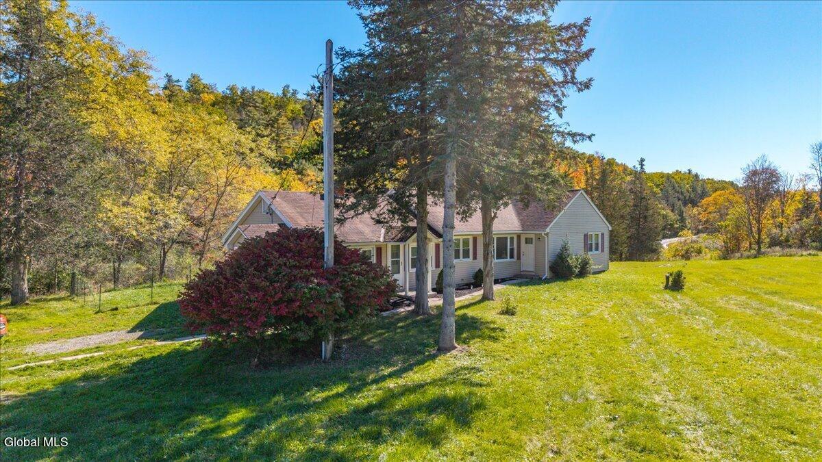 586-592 Starr Road Ravena NY 12143